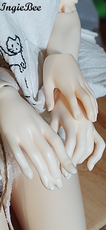 Supia Ballerina Hands With Feeple60 Hand